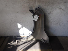 Load image into Gallery viewer, FRONT FENDER Kia Sorento 11 12 13 14 15 Right - 1305851
