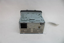 Load image into Gallery viewer, RADIO Kia Sorento 2011 11 2012 12 2013 13  AM FM CD - 1305883
