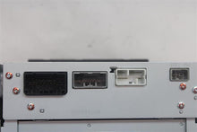 Load image into Gallery viewer, RADIO Honda Pilot 2006 06 2007 07 2008 08  AM FM 6CD - 1305955
