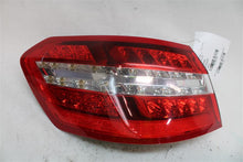 Load image into Gallery viewer, OUTER TAIL LIGHT LAMP E300 E350 E400 E550 E63 10 11 12 13 Left - 1306709
