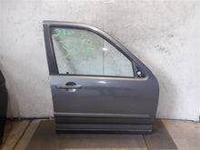 Load image into Gallery viewer, FRONT DOOR Honda CRV 2002 02 2003 03 2004 04 2005 05 2006 06 Right - 1307266
