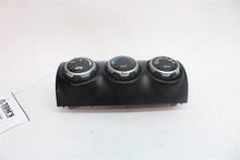 Load image into Gallery viewer, TEMPERATURE CONTROLS Honda CR-V 2005 05 2006 06 - 1307293
