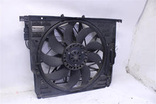 Load image into Gallery viewer, RADIATOR FAN ASSEMBLY 550i 550i Gt 650i 750 HYBRID 750i 750il 09-15 - 1307324
