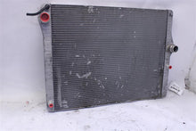 Load image into Gallery viewer, RADIATOR BMW 550i 550i Gt 650i 10 11 12 13 14 15 16 17 18 AT - 1307326
