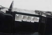 Load image into Gallery viewer, Console Mercedes-Benz CLA250 CLA45 2015 15 - 1308240
