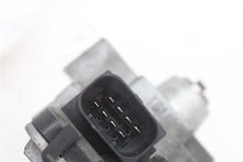 Load image into Gallery viewer, TRANSFER CASE ACTUATOR MOTOR BMW X1 X6 12 13 14 15 - 1308948

