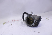 Load image into Gallery viewer, THROTTLE BODY Land Cruiser LX470 GX470 Tundra 03 04 05 - 1309938
