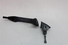 Load image into Gallery viewer, Exterior Door Handle Hyundai Elantra 11 12 13 14 15 16 Left - 1310585
