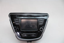 Load image into Gallery viewer, RADIO Hyundai Elantra 2014 14 2015 15 2016 16 - 1310631
