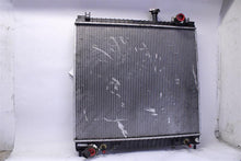 Load image into Gallery viewer, RADIATOR Nissan Titan QX56 Armada 2004 04 2005 05 2006 06 2007 07 08 09 10 - 12 - 1312029
