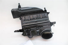 Load image into Gallery viewer, AIR CLEANER BOX E280 E300 E320 E350 E550 E63 07 08 09 10 11 Left - 1314410
