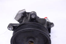 Load image into Gallery viewer, POWER STEERING PUMP E300 E350 E400 E550 E63 11 12 13 - 1314418
