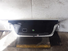 Load image into Gallery viewer, TRUNK LID E250D E300 E350 E400 E550 E63 10 11 12 13 14 15 - 1314432
