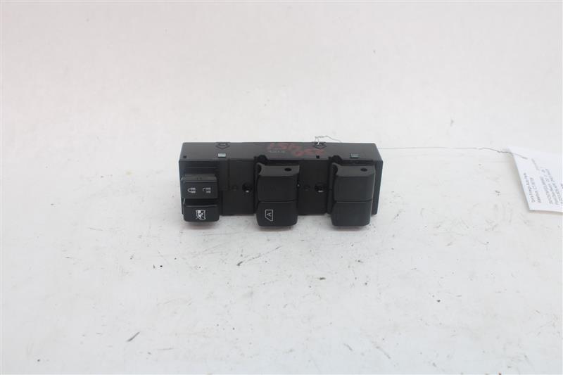 FRONT DOOR WINDOW SWITCH Micra Micra K12 Versa 2012-2019 Left - 1314611