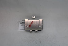 Load image into Gallery viewer, SUSPENSION CONTROL MODULE COMPUTER Vanden Pl XJ XJL XJR 10-14 - 1315119
