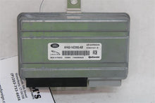 Load image into Gallery viewer, SUSPENSION CONTROL MODULE COMPUTER Vanden Pl XJ XJL XJR 10-14 - 1315119
