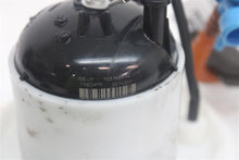 Load image into Gallery viewer, FUEL PUMP Jaguar Vanden Pl XF XFR XJ XJL XJR 10 11 12 13 - 1315152
