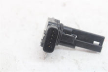 Load image into Gallery viewer, Mass Air Flow Sensor Meter MAF C70 S60 S80 V60 V70 XC60 XC70 08-14 - 1315528
