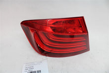 Load image into Gallery viewer, OUTER TAIL LIGHT LAMP 528i 535i 550i Active 5 M5 14 15 16 Right - 1315835
