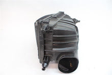 Load image into Gallery viewer, AIR CLEANER BOX Discovery Range Rover Range Rover Sport 15-19 Left - 1316512
