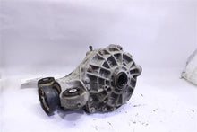 Load image into Gallery viewer, CARRIER ASSEMBLY Discovery Range Rover Range Rover Sport 17-20 - 1316541
