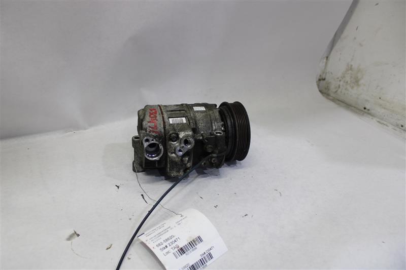 AC COMPRESSOR Audi A4 A8 S8 Passat 1996 96 97 98 - 05 - 1318556