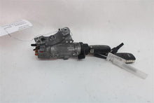 Load image into Gallery viewer, IGNITION SWITCH A4 A8 Beetle Golf Jetta 98 99 00 - 08 - 1318646
