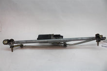 Load image into Gallery viewer, WINDSHIELD WIPER MOTOR 911 911 Turbo Boxster Boxster S Carrera 97-04 - 1318973
