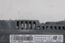 Load image into Gallery viewer, INFO-GPS SCREEN E300 E350 E400 E550 E63 GLK350 2013 13 - 1319284
