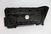 Load image into Gallery viewer, PLASTIC ENGINE COVER BMW 335i 2010 10 - 1319312

