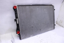 Load image into Gallery viewer, RADIATOR TT Beetle Golf CC Passat EOS 2008 08 2009 09 10 11 12 13 14 2.0L - 1319563
