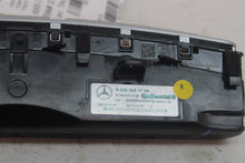 Load image into Gallery viewer, FRONT TEMPERATURE CONTROLS C250 C300 C350 C43 C63 GLC250d GLC300 15-20 - 1319704
