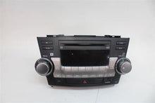 Load image into Gallery viewer, RADIO Toyota Highlander 2011 11 2012 12 2013 13 - 1319812
