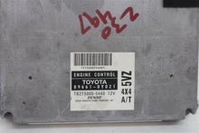 Load image into Gallery viewer, ECU ECM COMPUTER tacoma 2003 03 Auto 6 Cylinder - 1320268
