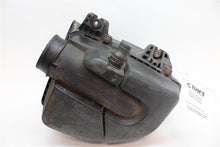 Load image into Gallery viewer, AIR CLEANER BOX Acura RSX Honda CR-V 02 03 04 05 06 - 1320471
