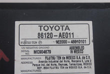 Load image into Gallery viewer, RADIO Toyota Sienna 2004 04 2005 05 AM/FM/CD - 1320778
