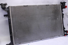 Load image into Gallery viewer, RADIATOR Audi Q5 A4 A5 A6 2009 09 2010 10 2011 11 2012 12 Auto - 1321180
