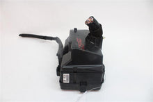 Load image into Gallery viewer, FUSE BOX Honda CR-V 2012 12 2013 13 2014 14 - 1321562
