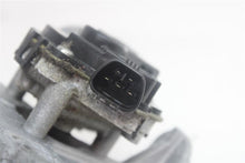 Load image into Gallery viewer, WINDSHIELD WIPER MOTOR Subaru Forester 14 15 16 17 18 - 1321753
