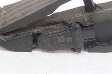 Load image into Gallery viewer, ELECTRONIC PEDAL ASSEMBLY BMW X5 2015 15 - 1321913

