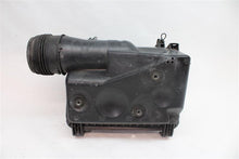 Load image into Gallery viewer, AIR CLEANER BOX Toyota Tacoma 05 06 07 08 09 10 11 12 13 14 - 1322317
