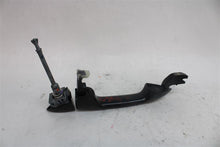 Load image into Gallery viewer, Exterior Door Handle Pilot Ridgeline 16 17 18 19 20 21 22 Left - 1322450
