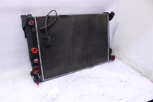 Load image into Gallery viewer, RADIATOR E250 Van C230 C250 C300 C350 C63 E250D E300 E350 E400 08-16 AT - 1322511

