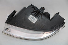 Load image into Gallery viewer, HEADLIGHT LAMP ASSEMBLY Volkswagen Passat 01 02 03 04 05 Right - 1322873
