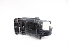 Load image into Gallery viewer, Floor Shifter Toyota Rav4 2006 06 - 1323936
