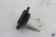 Load image into Gallery viewer, Mass Air Flow Sensor Meter MAF 135i 335i 528i 535i 535i Gt 640I 10-17 - 1324368

