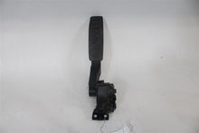 Load image into Gallery viewer, ELECTRONIC PEDAL ASSEMBLY Porsche Cayenne 2014 14 - 1325569
