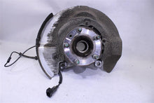 Load image into Gallery viewer, FRONT SPINDLE KNUCKLE Land Rover Evoque 12 13 14 15 AWD Left - 1325618
