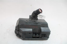 Load image into Gallery viewer, FUSE BOX Honda CR-V 2015 15 2016 16 - 1326253
