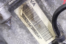 Load image into Gallery viewer, TRANSFER CASE BMW 530xi 528xi 328xi 332xi 2006 06 2007 07 2008 08 09 2010 10 - 1326999
